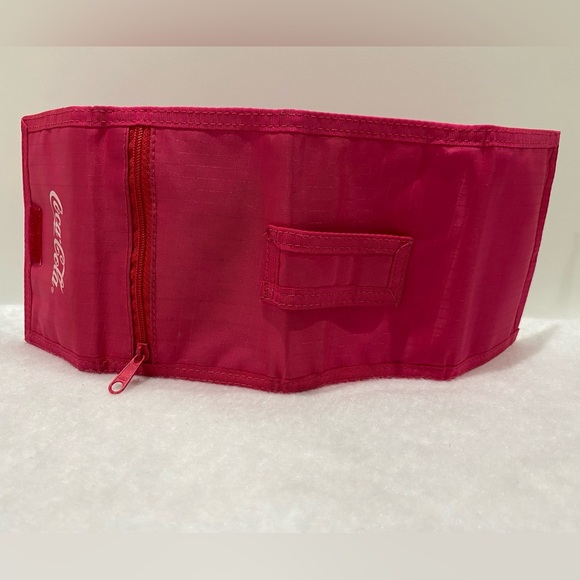 Coca Cola Vintage Pink Tri-Fold Wallet - Picture 6 of 6